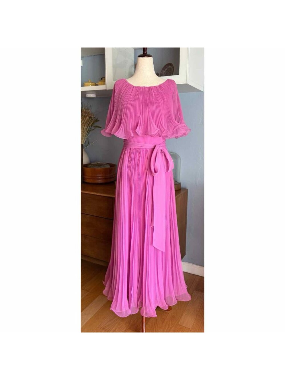 VTG 70s Miss Elliette Pink Pleated Chiffon Capelet Evening Dress Gown